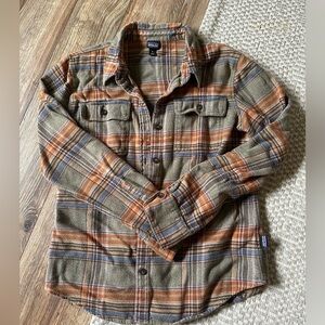 Small Patagonia Women’s button down